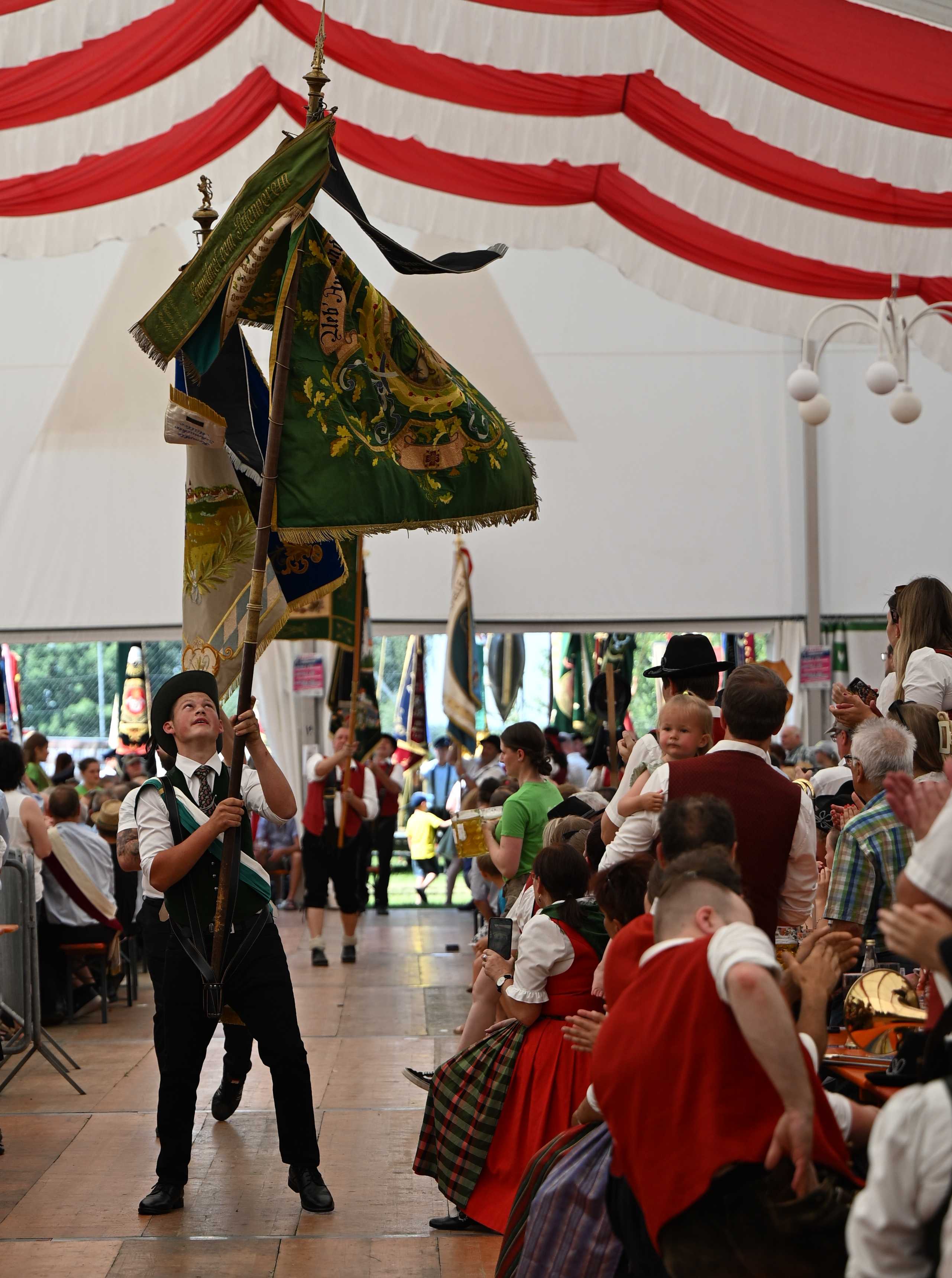 Wattenweiler Festtage Festumzug