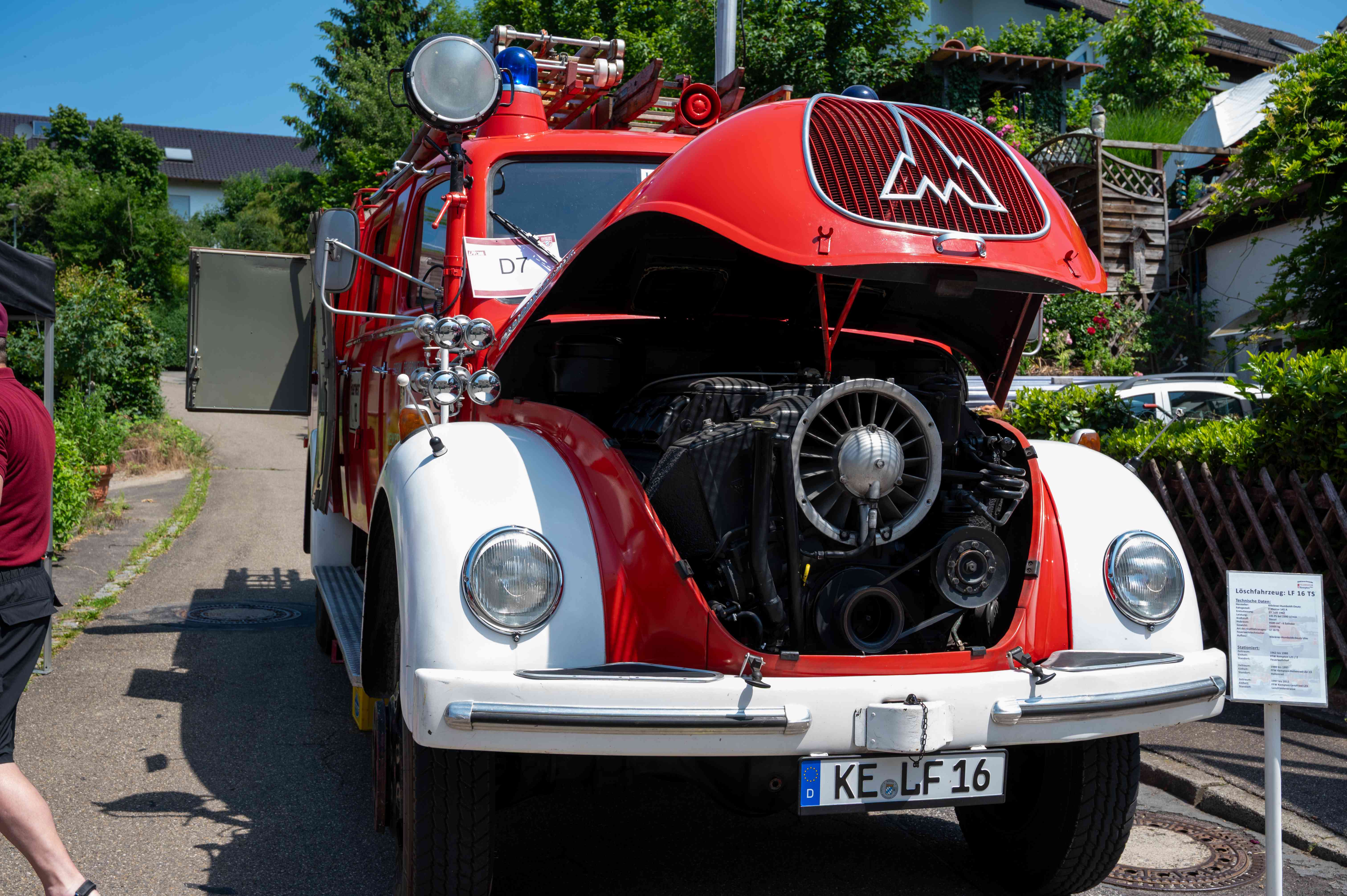 Wattenweiler Festtage Oldtimer