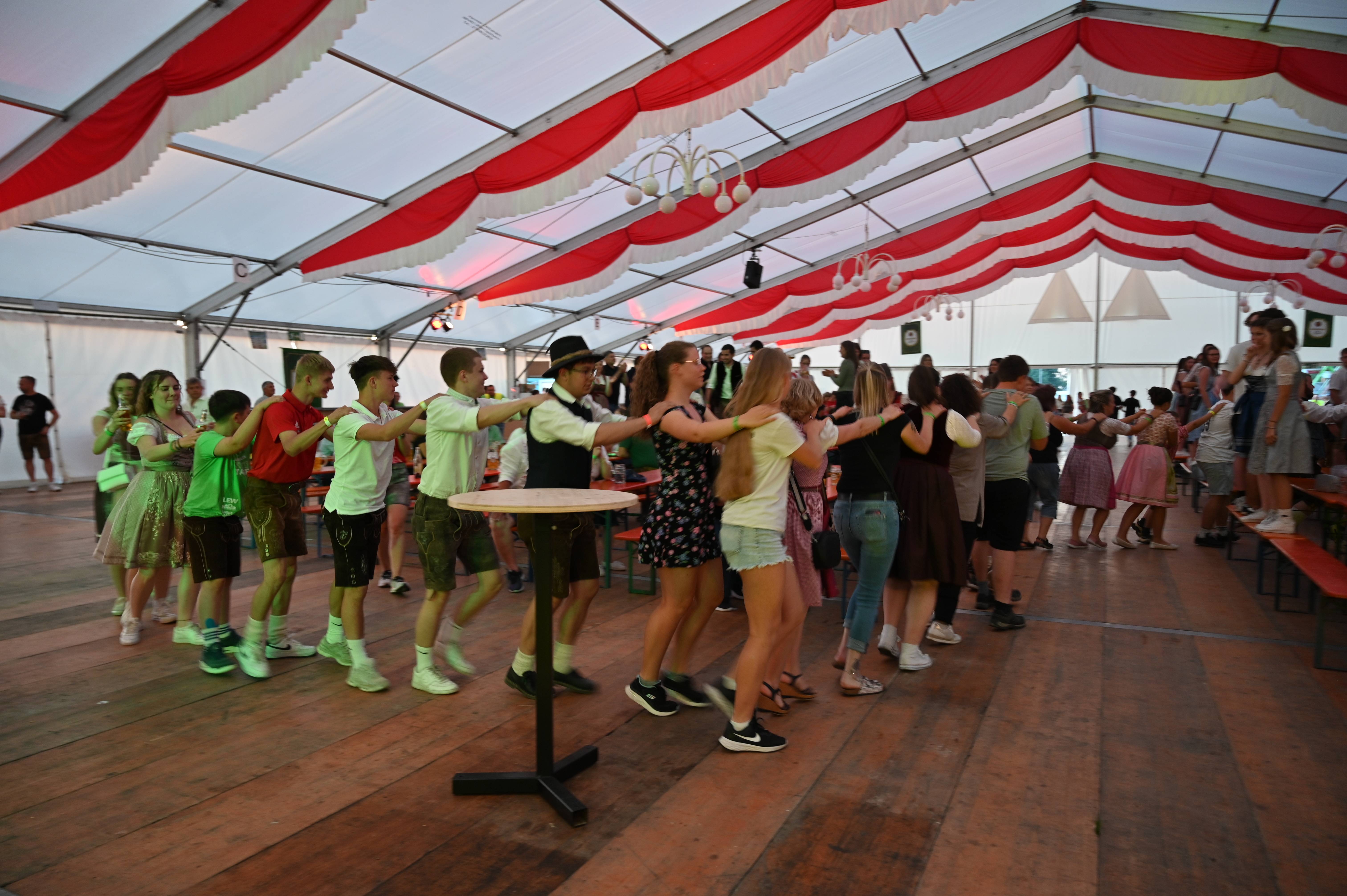 Wattenweiler Festtage Partyabend