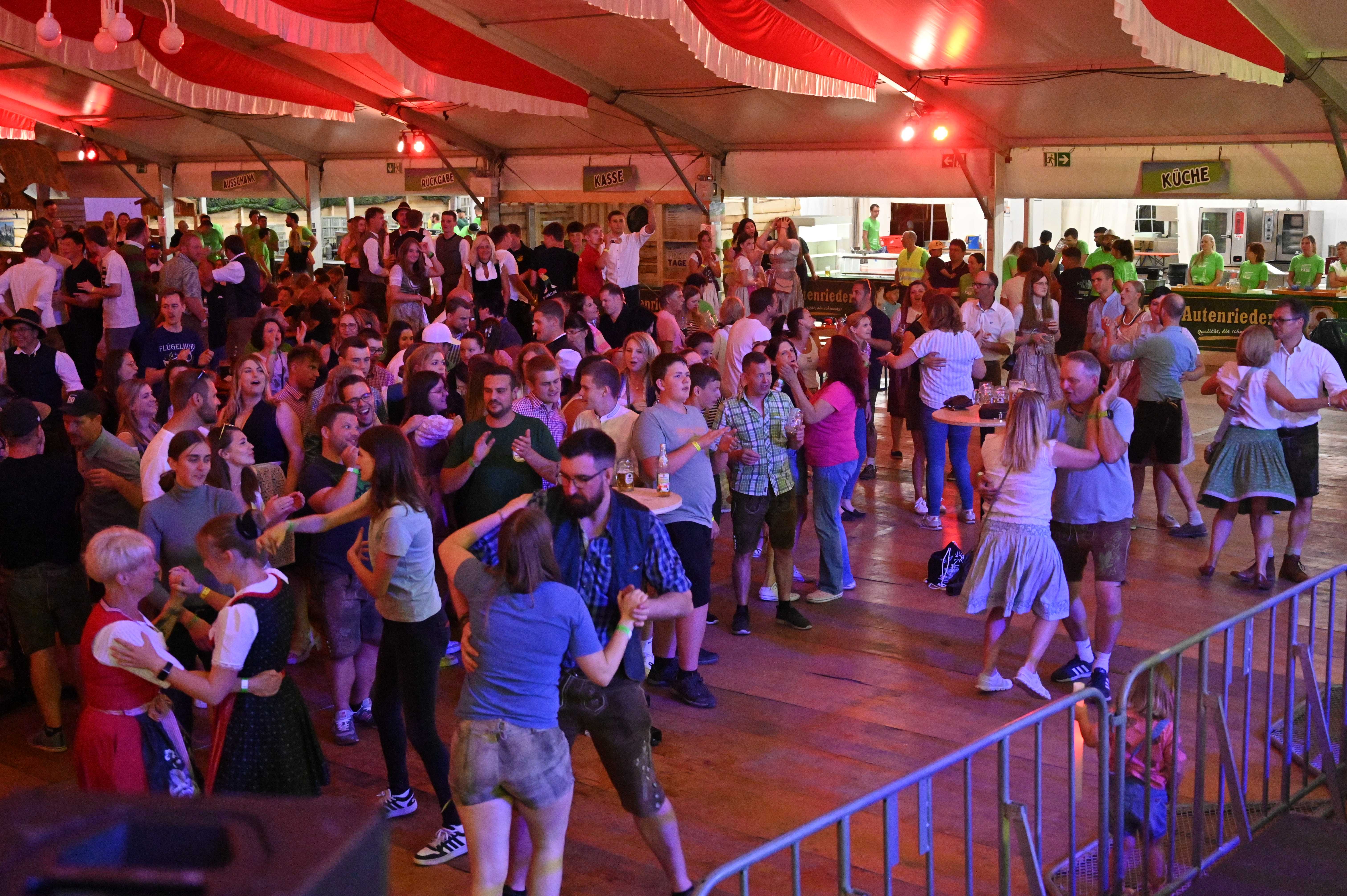 Wattenweiler Festtage Partyabend